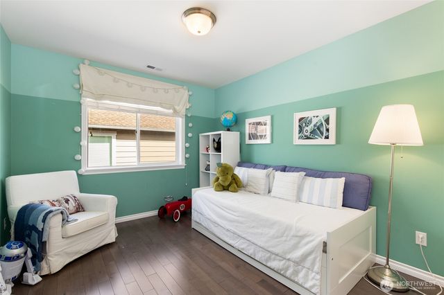 21435 SE 2nd Street, Sammamish, WA 98074