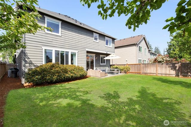 21435 SE 2nd Street, Sammamish, WA 98074