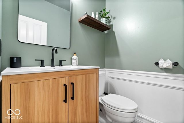 6532 Briarwood Place, Zionsville, IN 46077