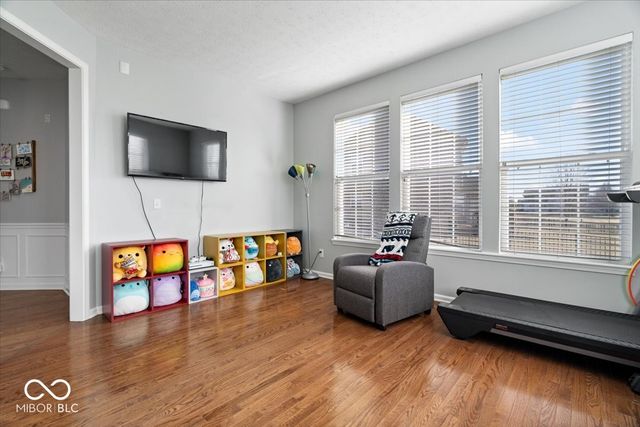 6532 Briarwood Place, Zionsville, IN 46077