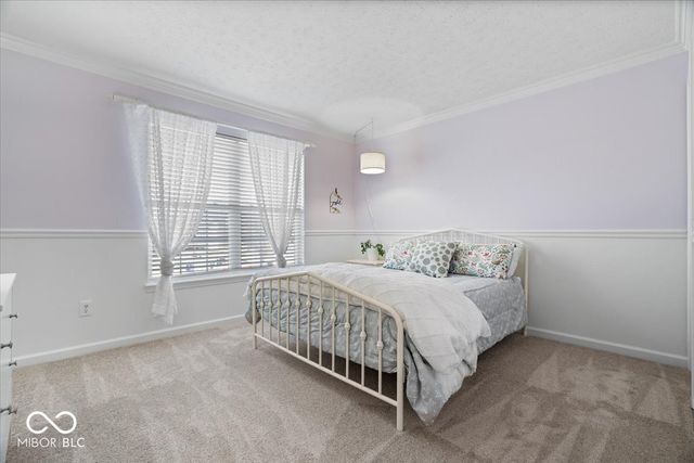 6532 Briarwood Place, Zionsville, IN 46077