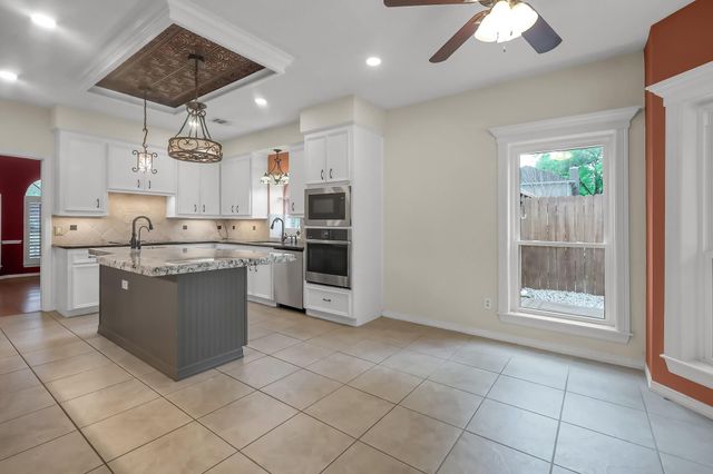 14702 Timbergreen Drive, Magnolia, TX 77355