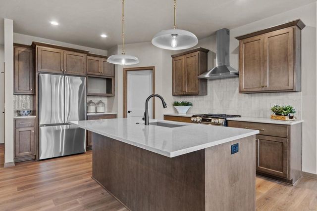 2386 SCHEURING ROAD, De Pere, WI 54115