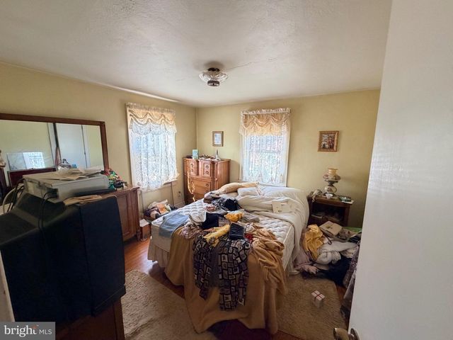 13 TEMPLE RD, Vineland, NJ 08360