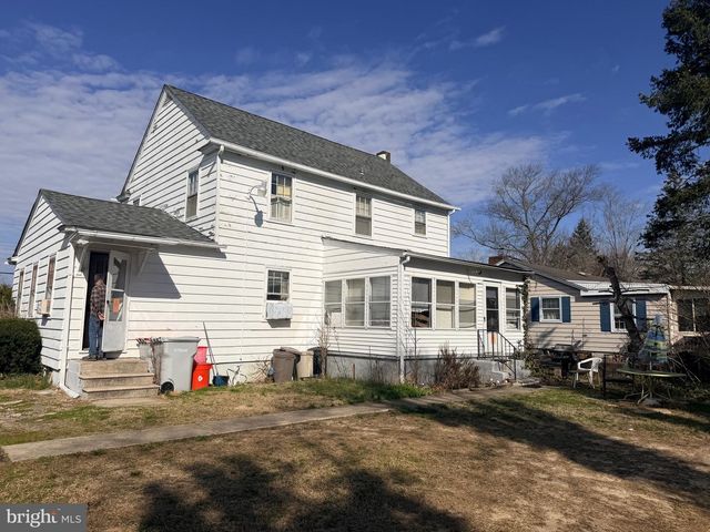 13 TEMPLE RD, Vineland, NJ 08360