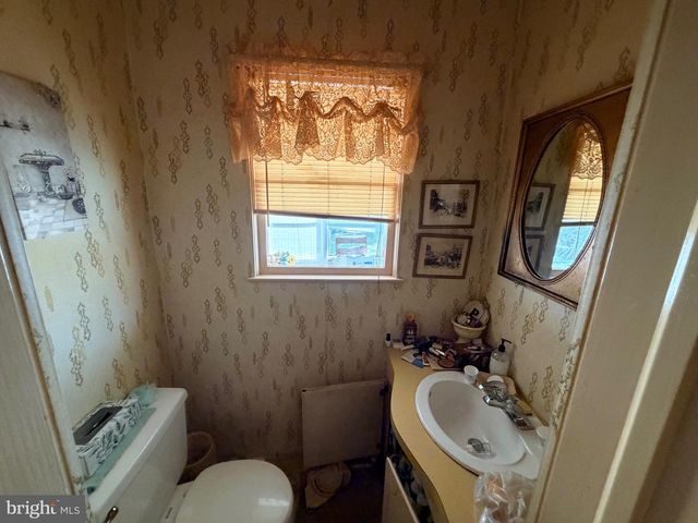 13 TEMPLE RD, Vineland, NJ 08360
