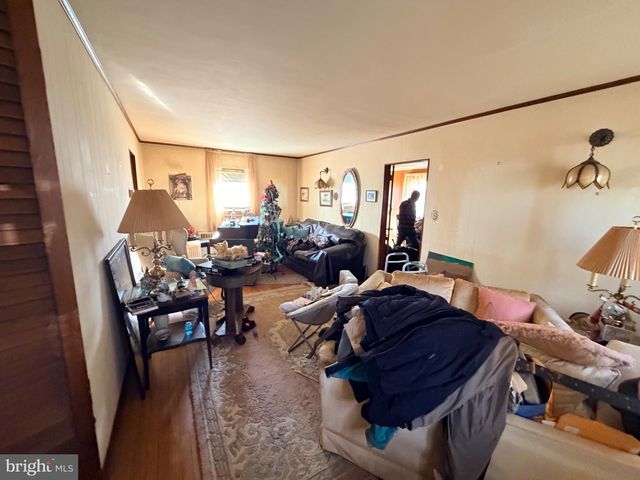 13 TEMPLE RD, Vineland, NJ 08360