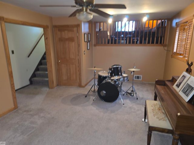 14323 Melva Drive, Warren, MI 48088