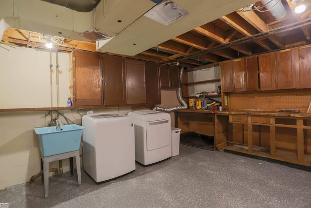 14323 Melva Drive, Warren, MI 48088