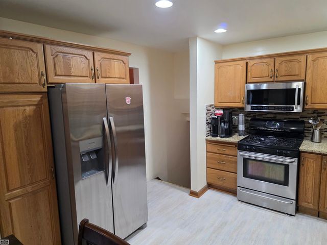 14323 Melva Drive, Warren, MI 48088