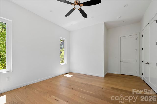 23 Early Spring Way, Leicester, NC 28748