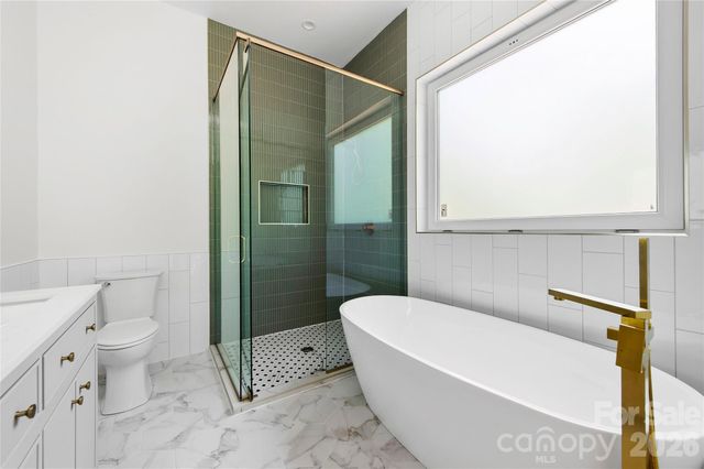 23 Early Spring Way, Leicester, NC 28748