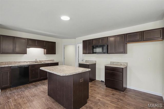 204 Cynthia Drive, Truesdale, MO 63380