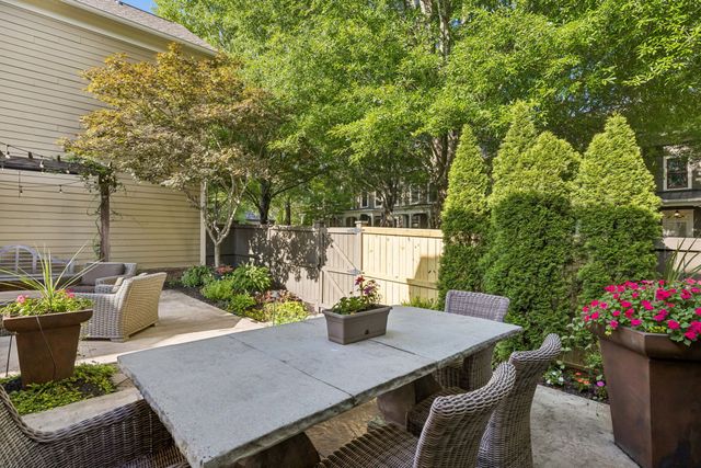 712 Abbott Pl, Franklin, TN 37064