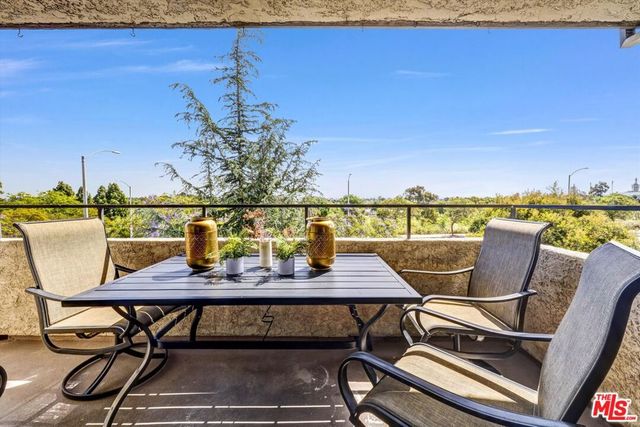 26251 Vermont Avenue 307, Los Angeles, CA 90710
