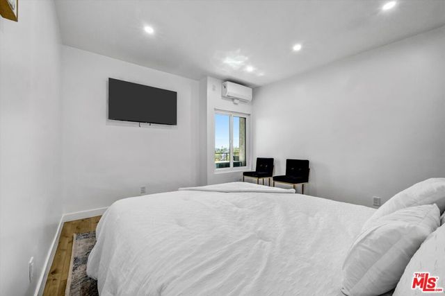 26251 Vermont Avenue 307, Los Angeles, CA 90710