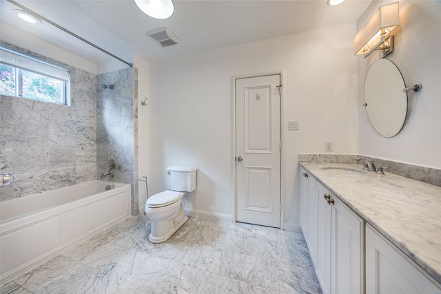 4625 N Versailles Avenue, Highland Park, TX 75209
