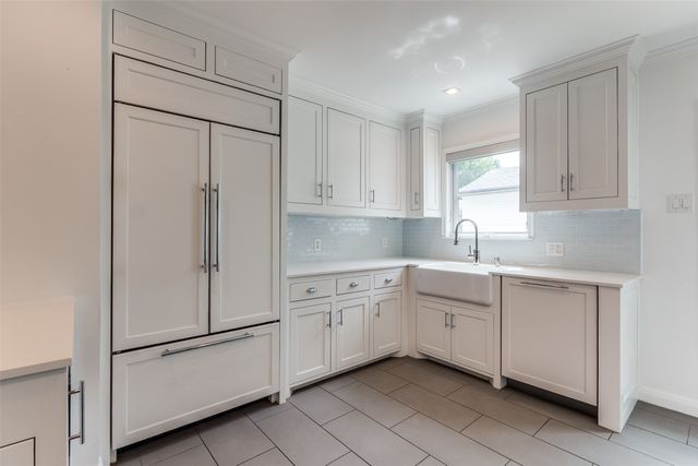 4625 N Versailles Avenue, Highland Park, TX 75209