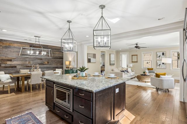 1002 Hornsby Dr, Franklin, TN 37064