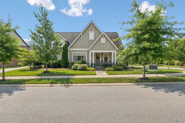 1002 Hornsby Dr, Franklin, TN 37064