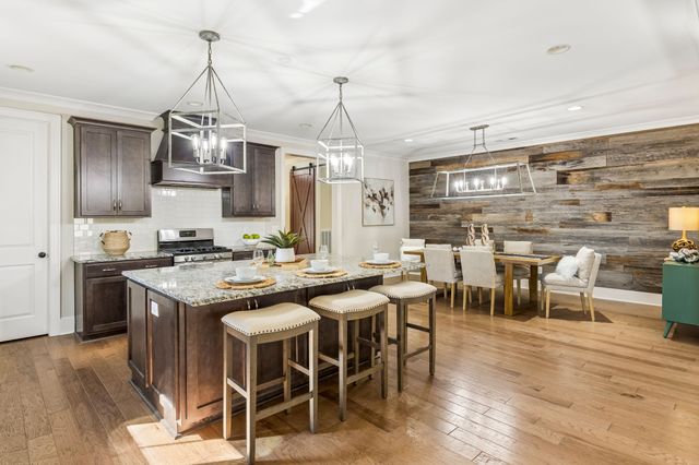 1002 Hornsby Dr, Franklin, TN 37064