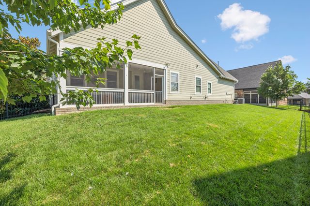 1002 Hornsby Dr, Franklin, TN 37064