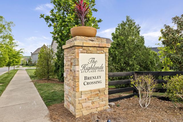 1002 Hornsby Dr, Franklin, TN 37064