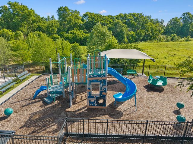 1002 Hornsby Dr, Franklin, TN 37064