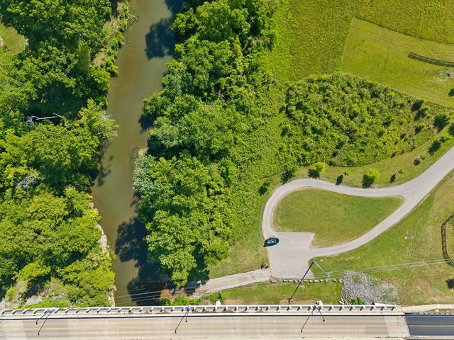 1002 Hornsby Dr, Franklin, TN 37064