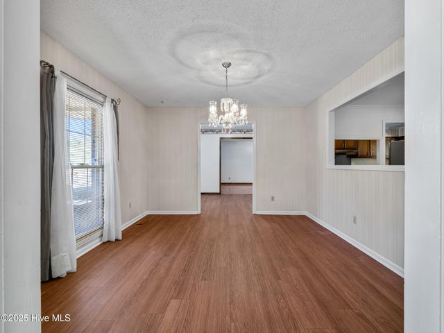 15 Dressler Drive, Jacksonville, NC 28540