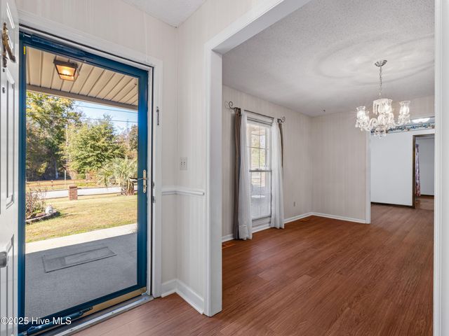 15 Dressler Drive, Jacksonville, NC 28540