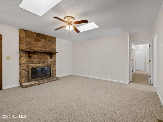 15 Dressler Drive, Jacksonville, NC 28540