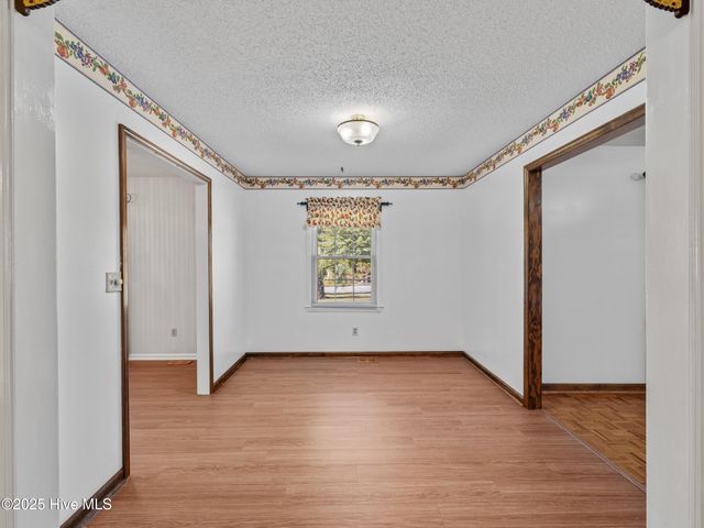 15 Dressler Drive, Jacksonville, NC 28540