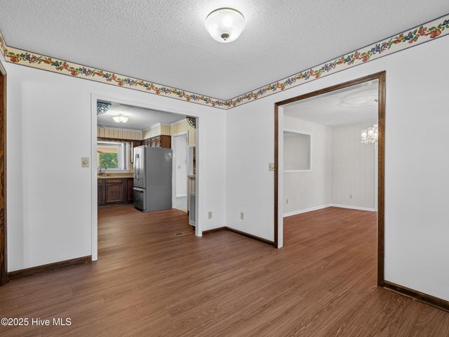 15 Dressler Drive, Jacksonville, NC 28540