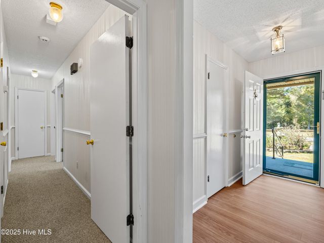 15 Dressler Drive, Jacksonville, NC 28540