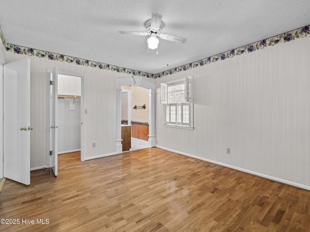 15 Dressler Drive, Jacksonville, NC 28540