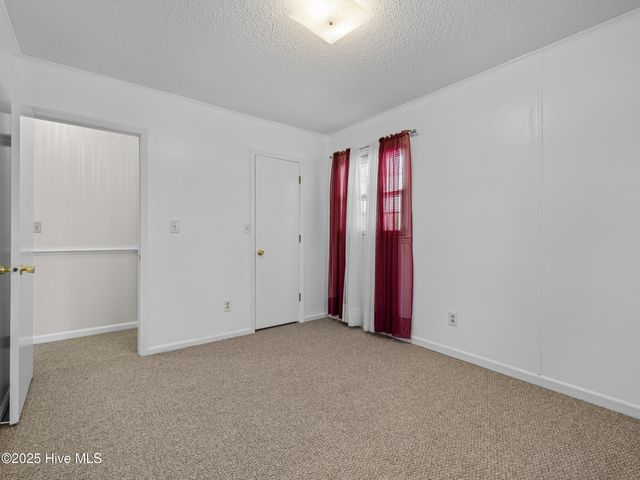 15 Dressler Drive, Jacksonville, NC 28540