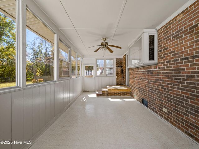 15 Dressler Drive, Jacksonville, NC 28540