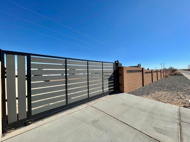 6201 Keyenta Place NW, Albuquerque, NM 87120