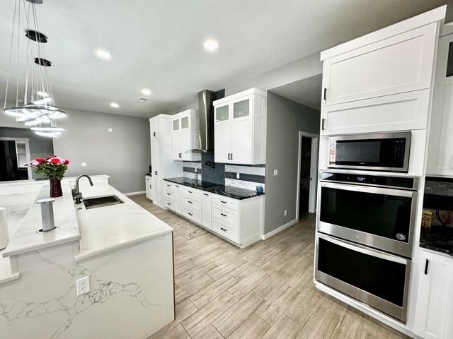 6201 Keyenta Place NW, Albuquerque, NM 87120