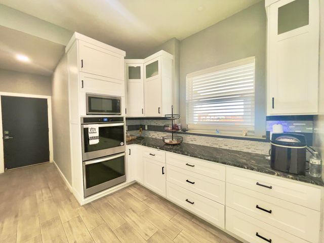 6201 Keyenta Place NW, Albuquerque, NM 87120