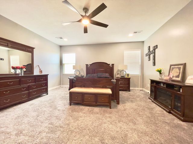6201 Keyenta Place NW, Albuquerque, NM 87120