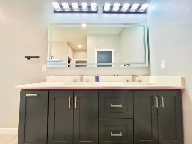 6201 Keyenta Place NW, Albuquerque, NM 87120