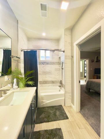 6201 Keyenta Place NW, Albuquerque, NM 87120