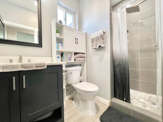 6201 Keyenta Place NW, Albuquerque, NM 87120