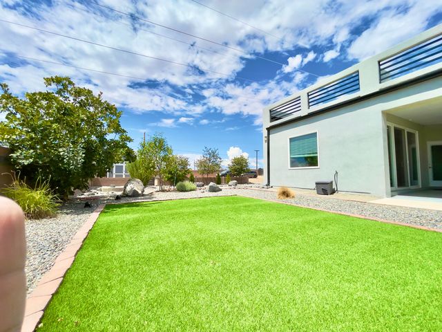 6201 Keyenta Place NW, Albuquerque, NM 87120