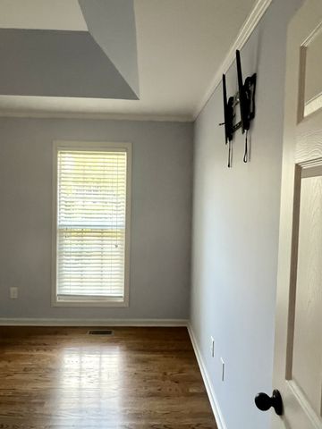 103 Beacon St, Gallatin, TN 37066