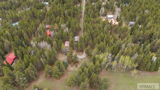 4012 Antelope Road, Island Park, ID 83429