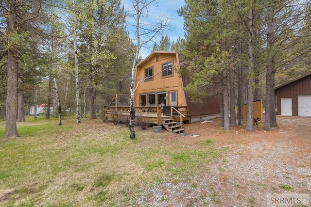 4012 Antelope Road, Island Park, ID 83429