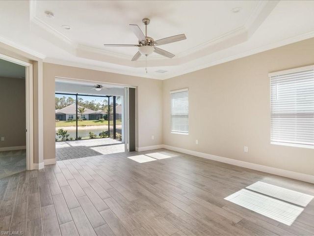 2306 Marquesa CIR, Naples, FL 34112
